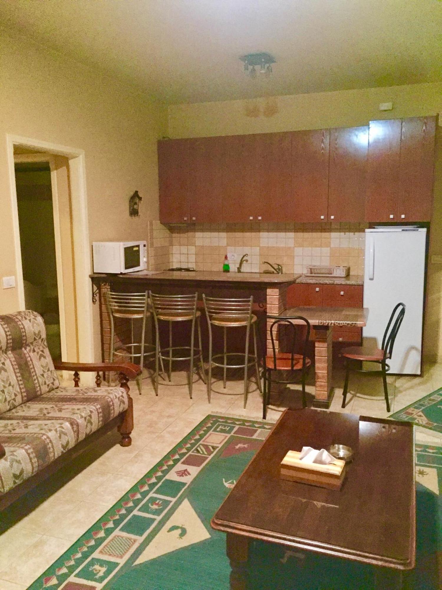 Stone Chalets Fārayyā Екстериор снимка