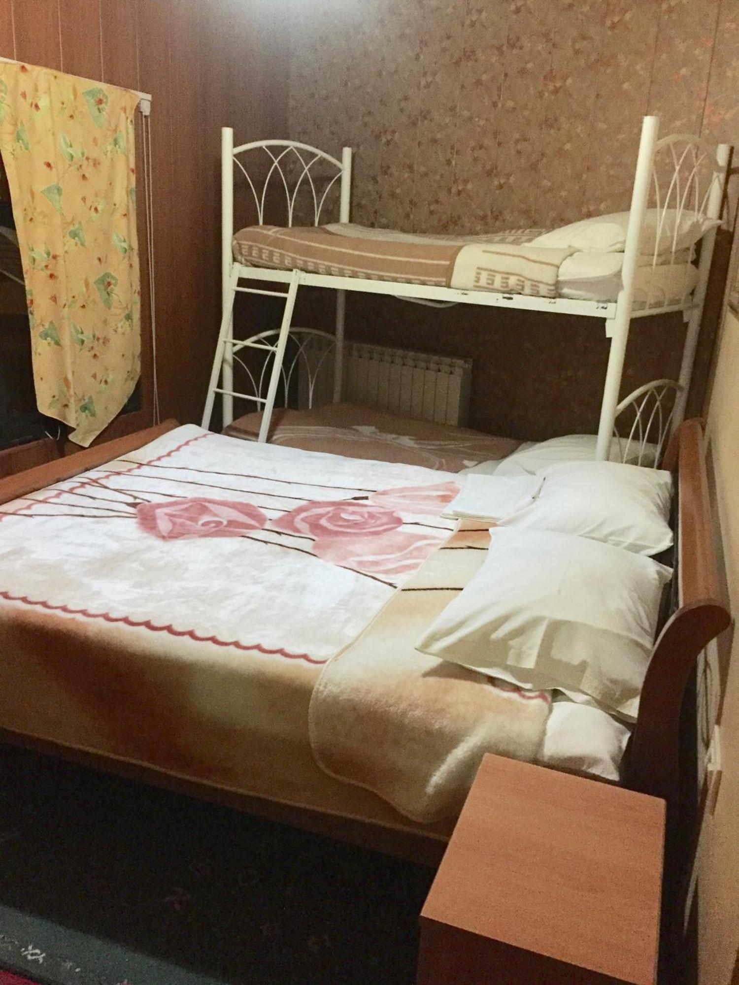 Stone Chalets Fārayyā Екстериор снимка